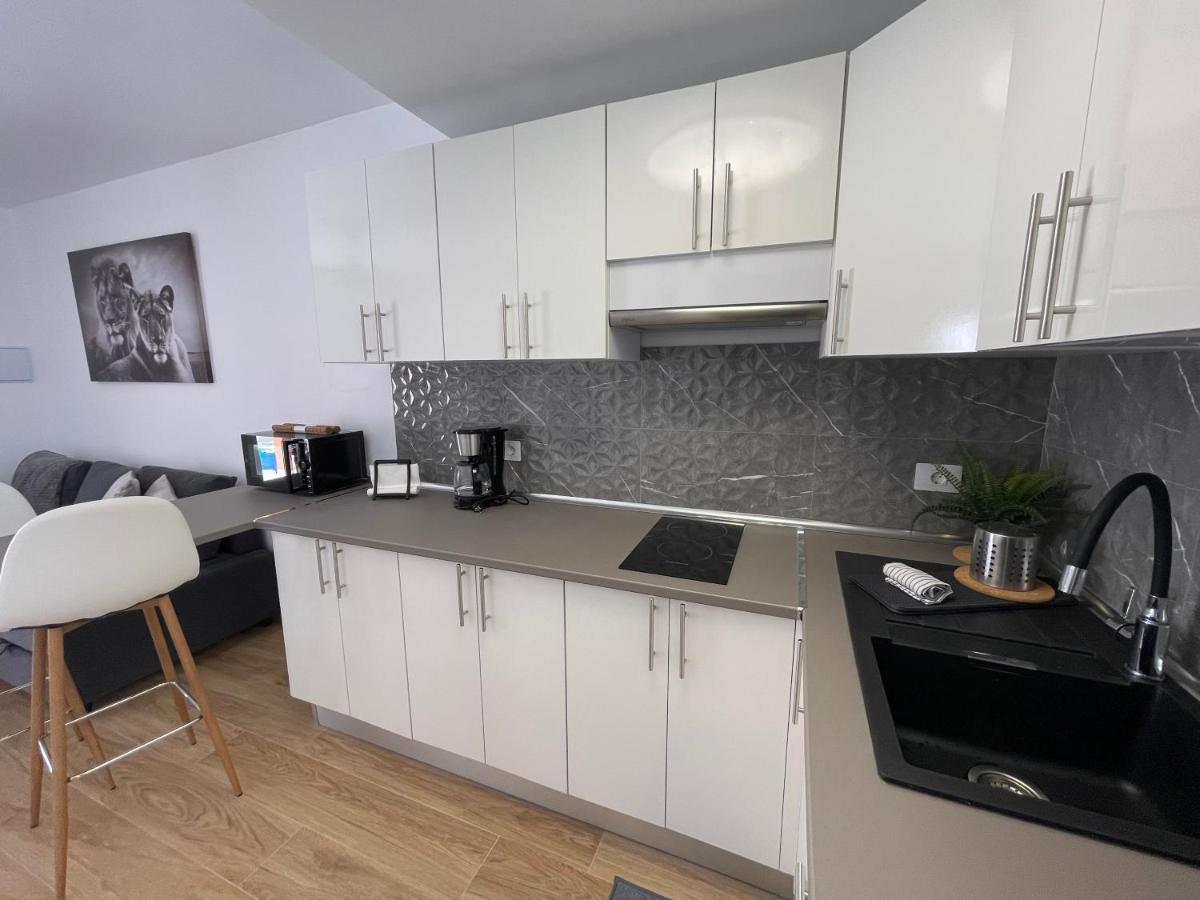 Apartamento Gustamar 13 กาเลตาเดฟุสเต ภายนอก รูปภาพ